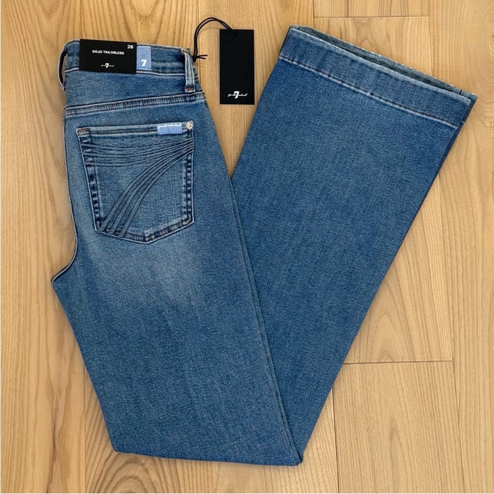 7 For All Mankind Tailorless Dojo Jeans Women's Flare Leg Trousers NWT Size 26